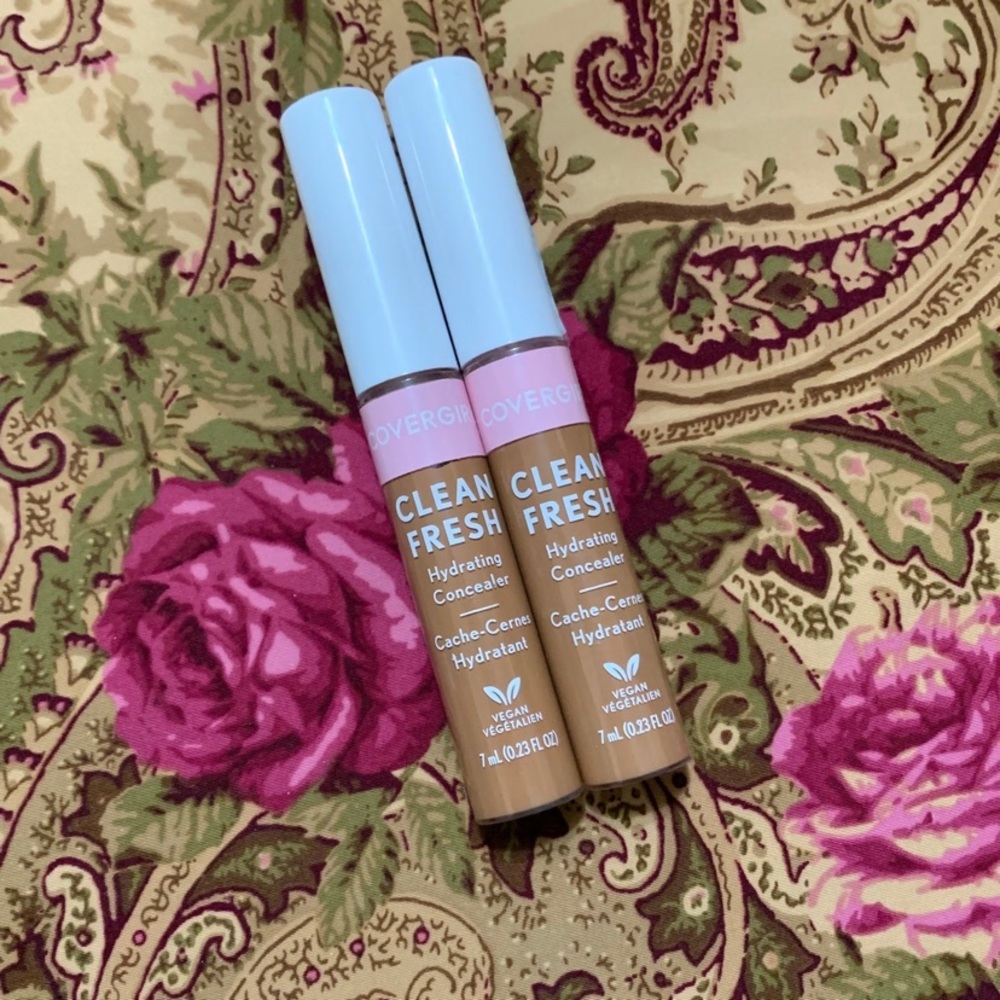 (2) Covergirl Clean Fresh Hydrating Concealers - 430 Deep / Dark *PRICE FIRM*